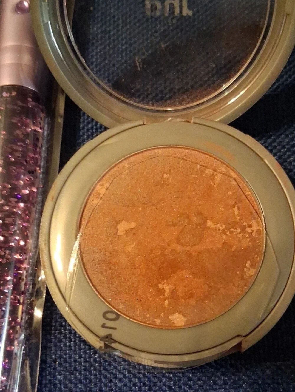 Pur Peach-Orange Pressed Blush with Pink Glitter Handle Brush